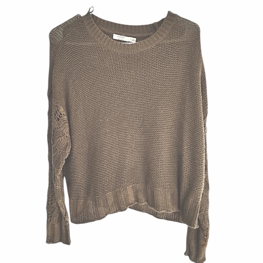 Harper Heritage Women's Brown Sweater - Size Small - Pre-Loved